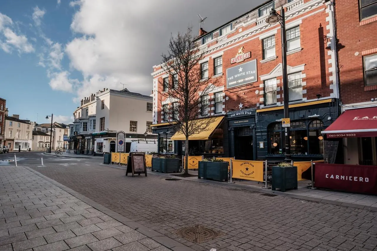 *** Отель The White Star Tavern Саутгемптон Великобритания